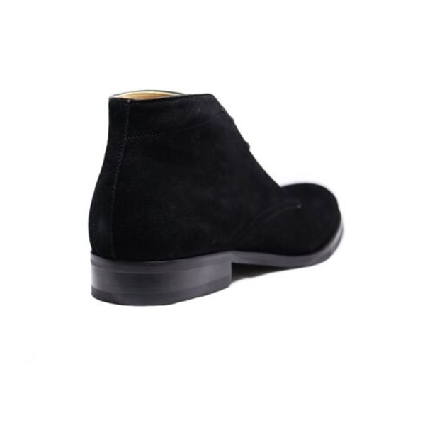 Derby Suede Chukka Boots In Black Leather
