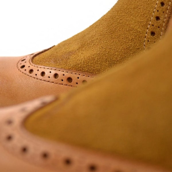 Wingtip Chelsea Ankle Beige Boots