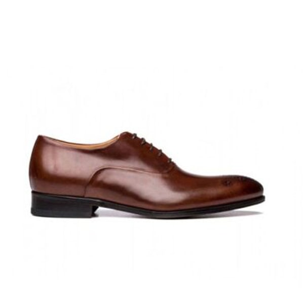 Oxford Classic Medallion Toe Shoes 260