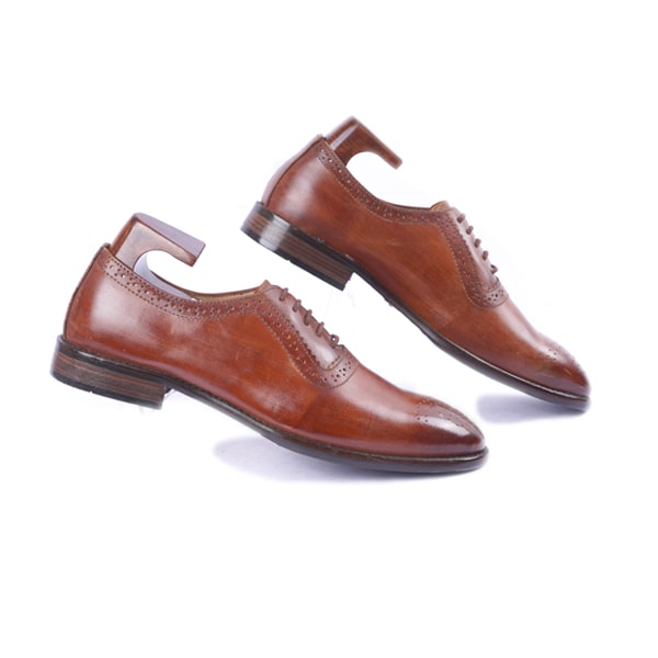 Wingtip Oxford Shiny Shoes