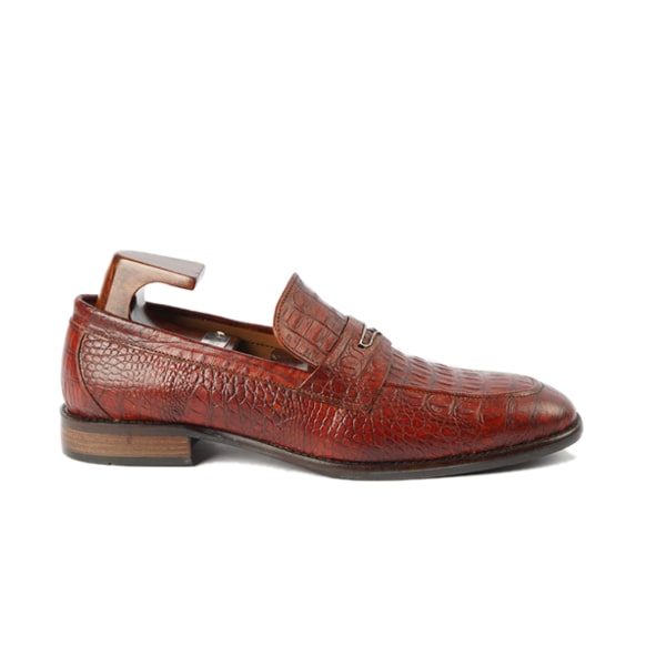 Embossed Leather Penny Loafer 453