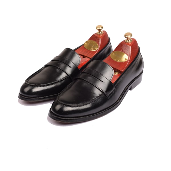 Penny Loafer in Black Leather